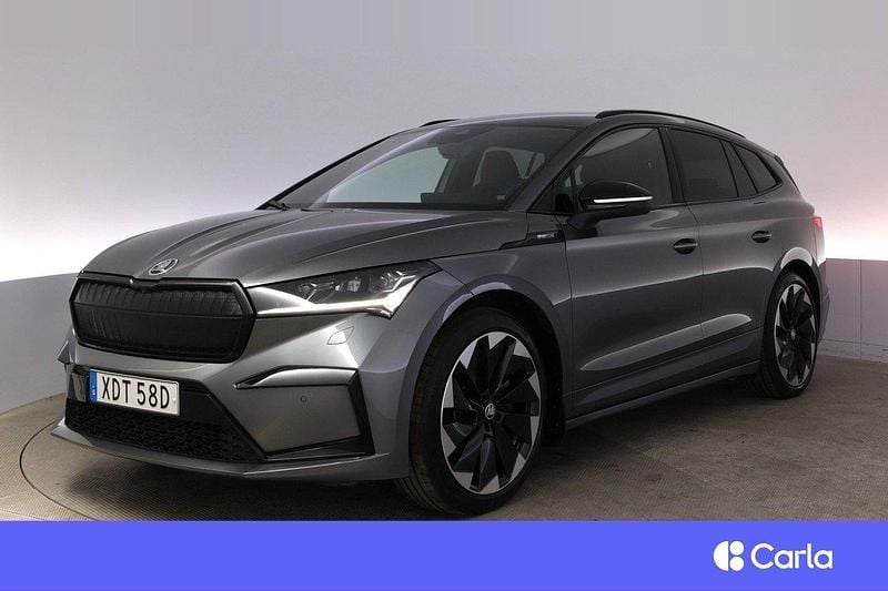Grå Begagnad 2022 Skoda Enyaq iV SportLine SUV | 437 900 kr (Dyr) - Bild 1/4
