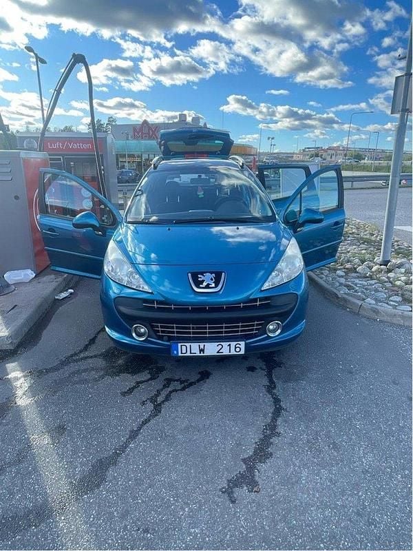 Blå Begagnad 2008 Peugeot 207 Kombi | 34 000 kr (Marknadspris) - Bild 1/4