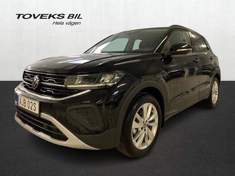 Svart (deep black pearl) Ny 2024 VW T-Cross Edition SUV | 249 900 kr (Bra pris) - Bild 1/4