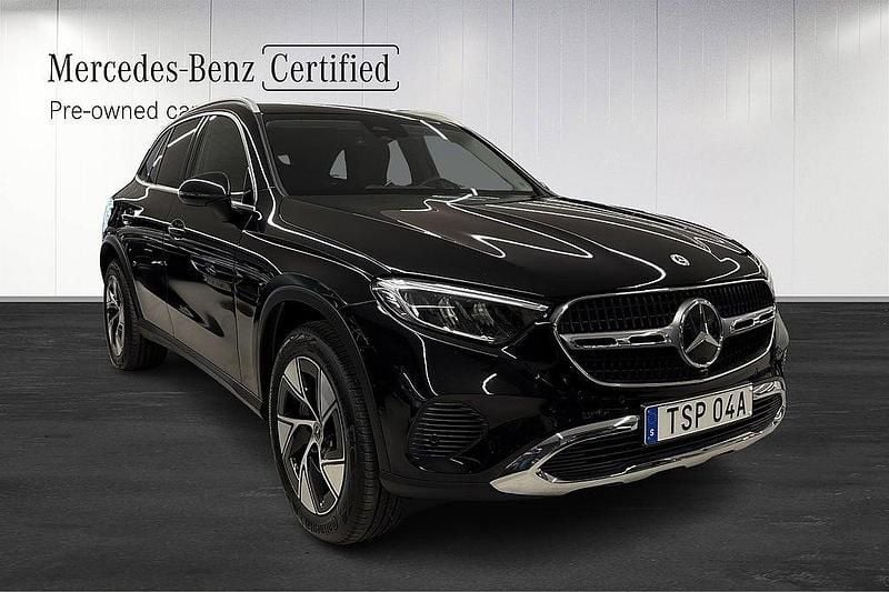 Begagnad Mercedes GLC300e 333 HK (244 kW) 2024 Svartmetallic SUV