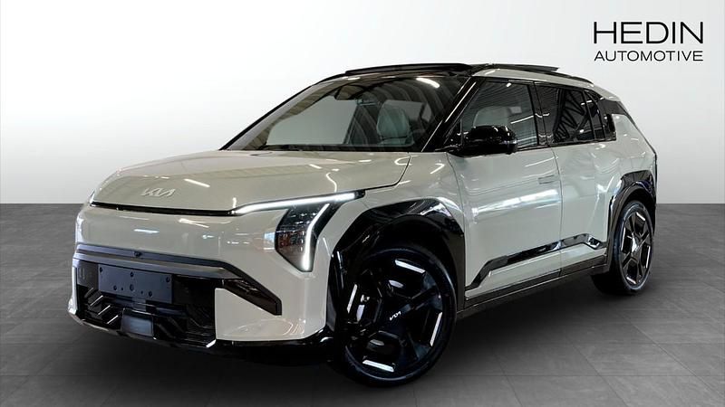 Grön (green) Ny 2025 Kia EV3 GT-Line SUV | 539 900 kr (Marknadspris) - Bild 1/4