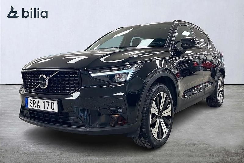 Begagnad Volvo XC40 Plus 210 HK (154 kW) 2022 Svart SUV