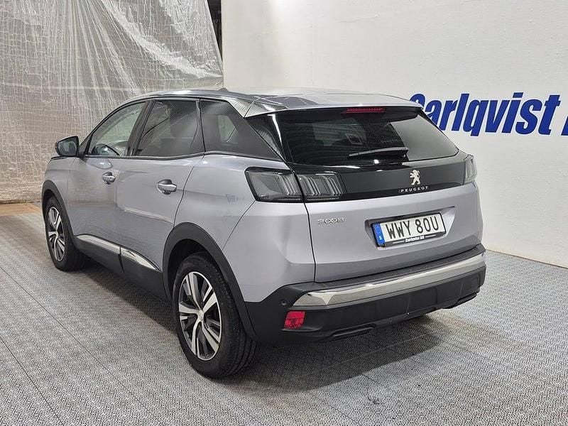 Begagnad Peugeot 3008 Allure 131 HK (96 kW) 2022 Grå (grå metallic) SUV