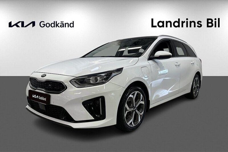 Vit Begagnad 2021 Kia Ceed Sportswagon 2 Kombi | 214 300 kr (Bra pris) - Bild 1/4