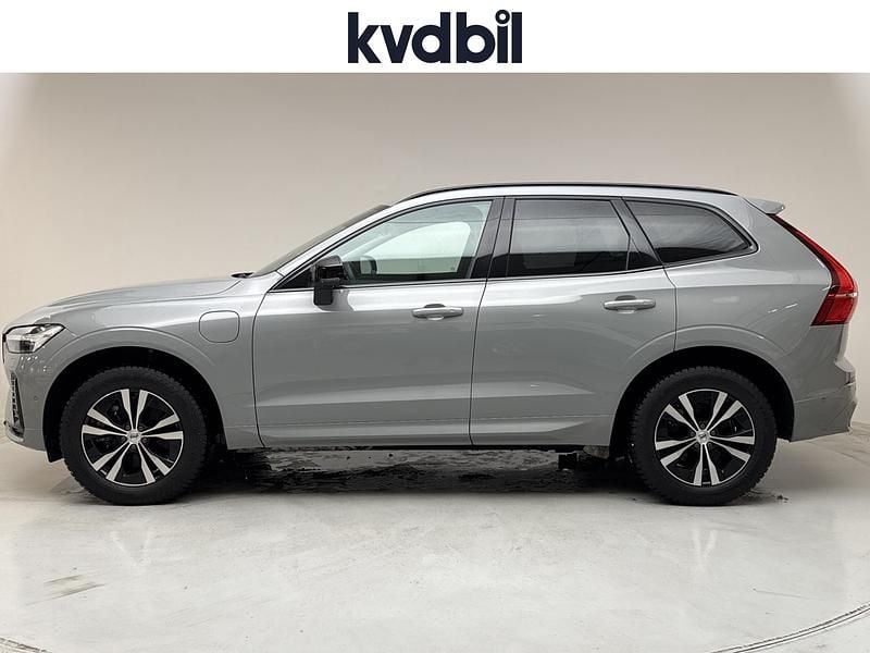 Begagnad Volvo XC60 Plus 350 HK (257 kW) 2025 Grå SUV