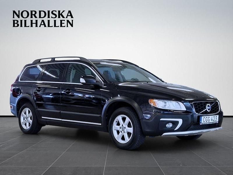 Svart Begagnad 2014 Volvo XC70 Momentum SUV | 119 795 kr (Marknadspris) - Bild 1/4