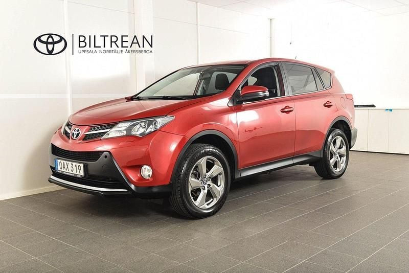 Mörkröd Begagnad 2013 Toyota RAV4 Active SUV | 159 900 kr (Bra pris) - Bild 1/4