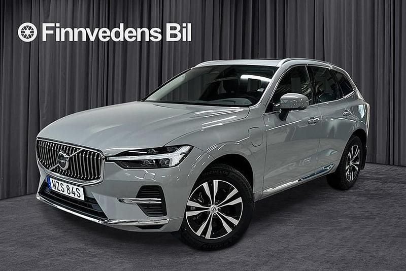 Grå Begagnad 2024 Volvo XC60 Core SUV | 509 000 kr (Bra pris) - Bild 1/4