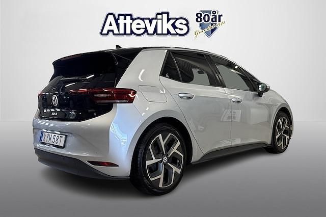 Begagnad VW ID.3 Pro Performance 152 kW (207 HK) 2023 Silver Halvkombi