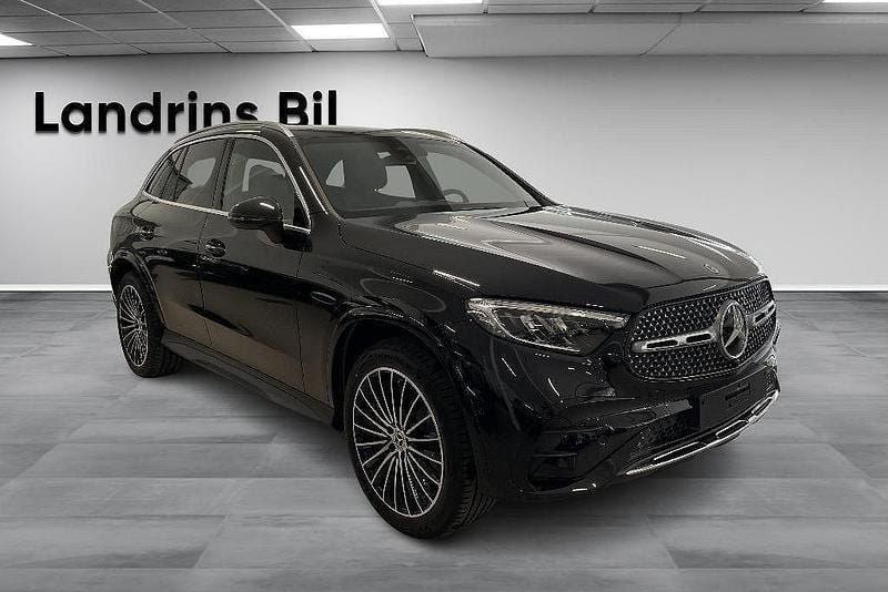 Ny Mercedes GLC300e AMG line 2025 SUV