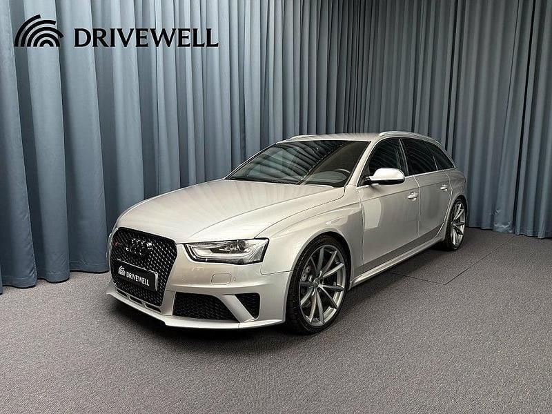 Begagnad Audi RS4 451 HK (331 kW) 2012 Silver Kombi