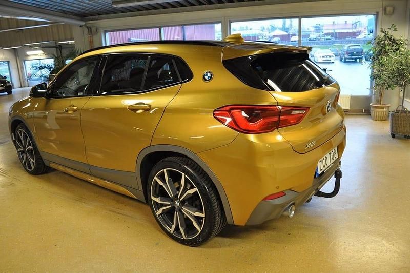 Begagnad BMW X2 M Sport 190 HK (139 kW) 2018 Galvanicgold metallic SUV