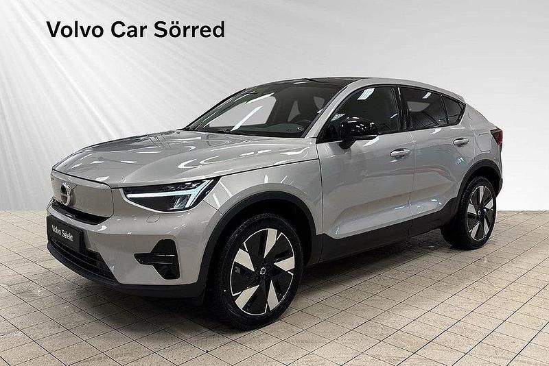 Silver Begagnad 2024 Volvo EC40 Single Motor Extended Range SUV | 399 900 kr (Marknadspris) - Bild 1/4
