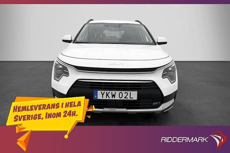 Begagnad Kia Niro Advance 184 HK (135 kW) 2024 Vit SUV