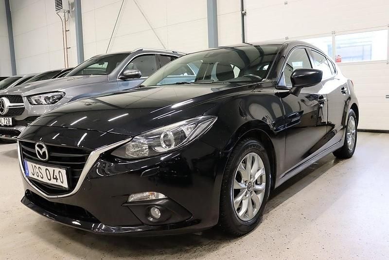 Svart Begagnad 2013 Mazda 3 Core Halvkombi | 114 800 kr (Marknadspris) - Bild 1/4