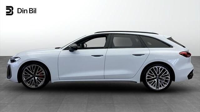 Begagnad Audi A5 Design 204 HK (150 kW) 2024 Vit Sportkupé
