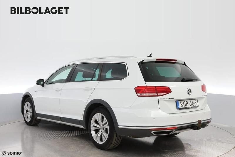 Begagnad VW Passat Alltrack 192 HK (141 kW) 2016 Vit Kombi