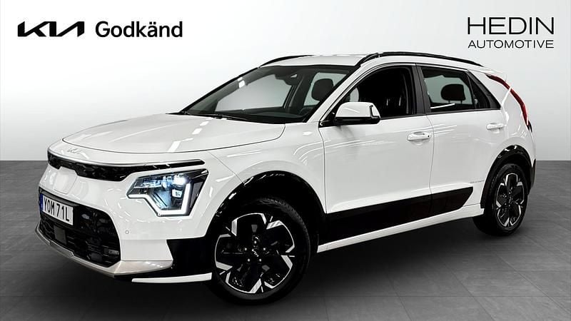 Vit Begagnad 2022 Kia Niro SUV | 299 900 kr (Marknadspris) - Bild 1/4