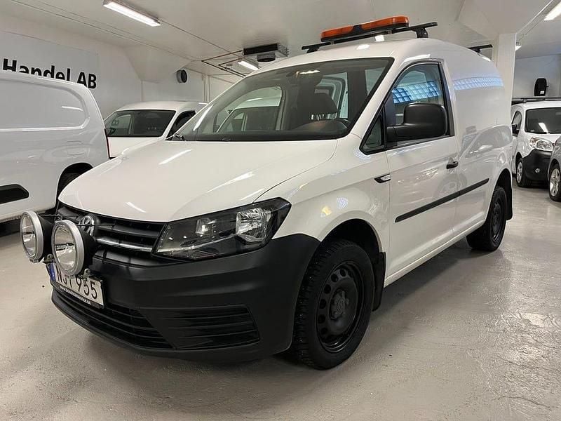 Vit Begagnad 2016 VW Caddy Minibuss | 124 900 kr (Marknadspris) - Bild 1/4