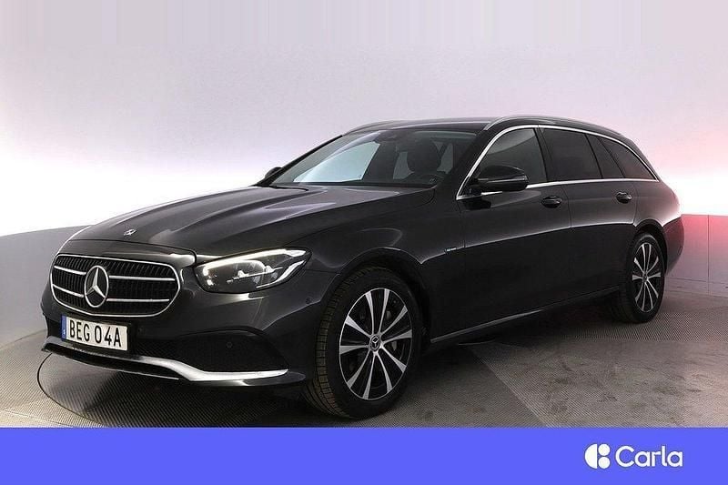 Grå Begagnad 2020 Mercedes E300 Avantgarde Kombi | 364 900 kr (Superpris) - Bild 1/4