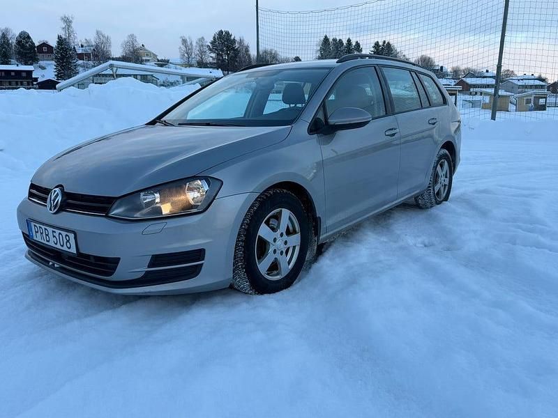 Begagnad 2015 VW Golf VII | 65 000 kr (Marknadspris) - Bild 1/4