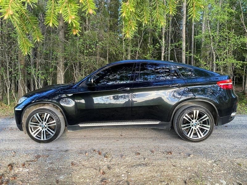 Svart Begagnad 2014 BMW X6 M Sport SUV | 189 000 kr (Marknadspris) - Bild 1/4