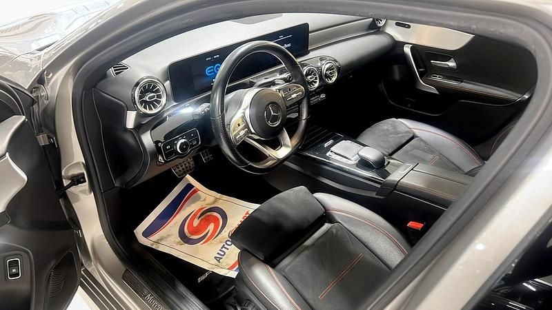 Begagnad Mercedes A250 AMG line 218 HK (160 kW) 2020 Silver Kombi