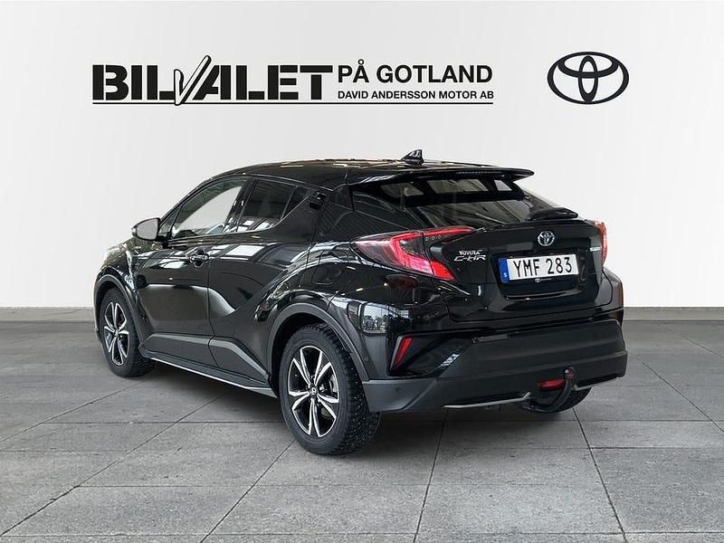 Begagnad Toyota C-HR 122 HK (89 kW) 2017 Svart SUV