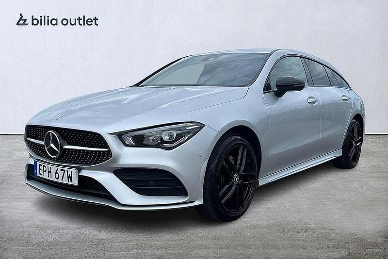 Silver Begagnad 2021 Mercedes CLA250e AMG Sedan | 319 900 kr (Marknadspris) - Bild 1/3