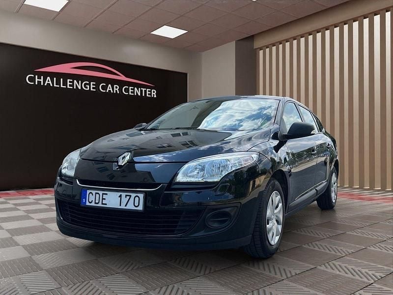 Svart Begagnad 2013 Renault Mégane GrandTour Kombi | 74 900 kr (Dyr) - Bild 1/4