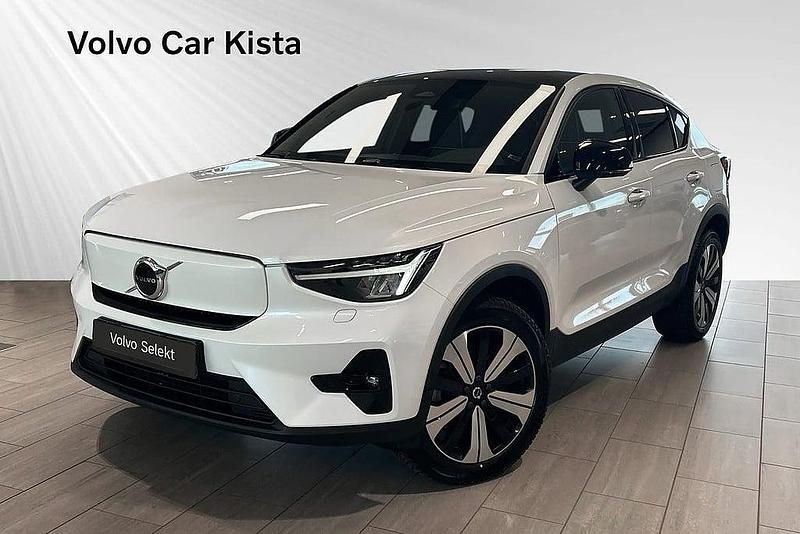 Vit Begagnad 2022 Volvo C40 Single Motor SUV | 319 900 kr (Marknadspris) - Bild 1/2