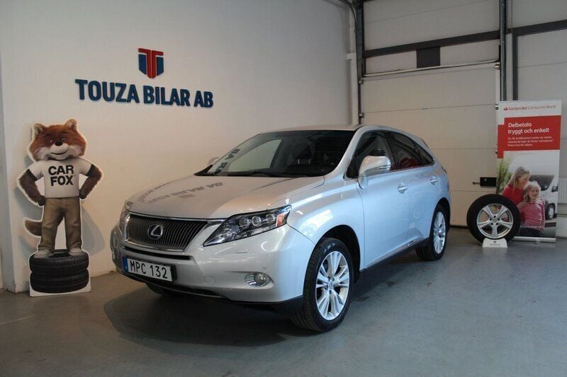 Silver Begagnad 2010 Lexus RX450h Luxury Line SUV | 144 900 kr (Marknadspris) - Bild 1/4