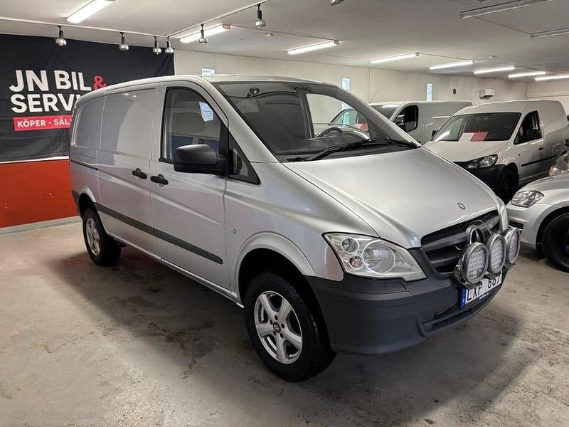 Begagnad Mercedes Vito 163 HK (119 kW) 2012 Silver