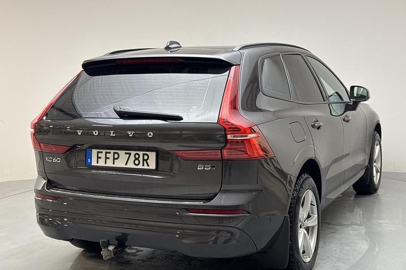 Begagnad Volvo XC60 2022 Grå SUV