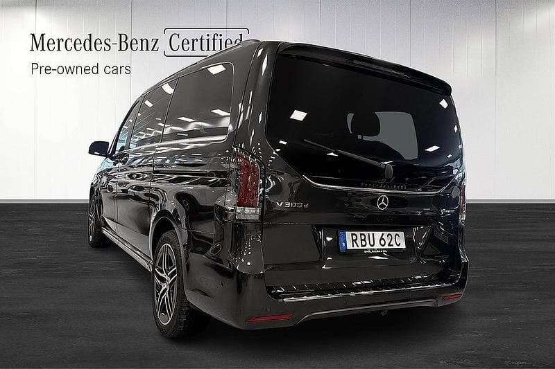 Begagnad Mercedes V300 237 HK (174 kW) 2025 Grafitgrå mörk metallic Minibuss