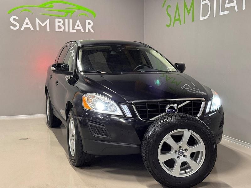 Svart Begagnad 2012 Volvo XC60 Momentum SUV | 94 900 kr (Bra pris) - Bild 1/4