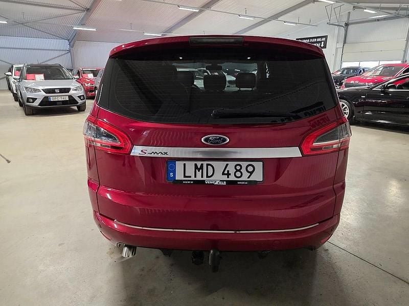 Begagnad Ford S-MAX Business Edition 140 HK (102 kW) 2014 Röd metallic Minibuss