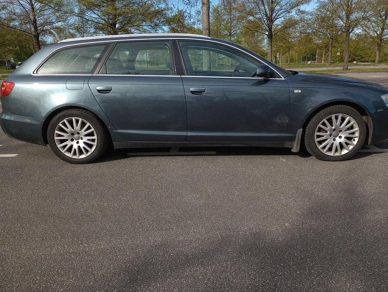 Blå Begagnad 2007 Audi A6 Kombi | 39 000 kr (Marknadspris) - Bild 1/4