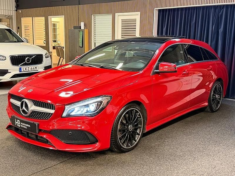 Begagnad Mercedes CLA220 Shooting Brake AMG 177 HK (130 kW) 2018 Röd Kombi