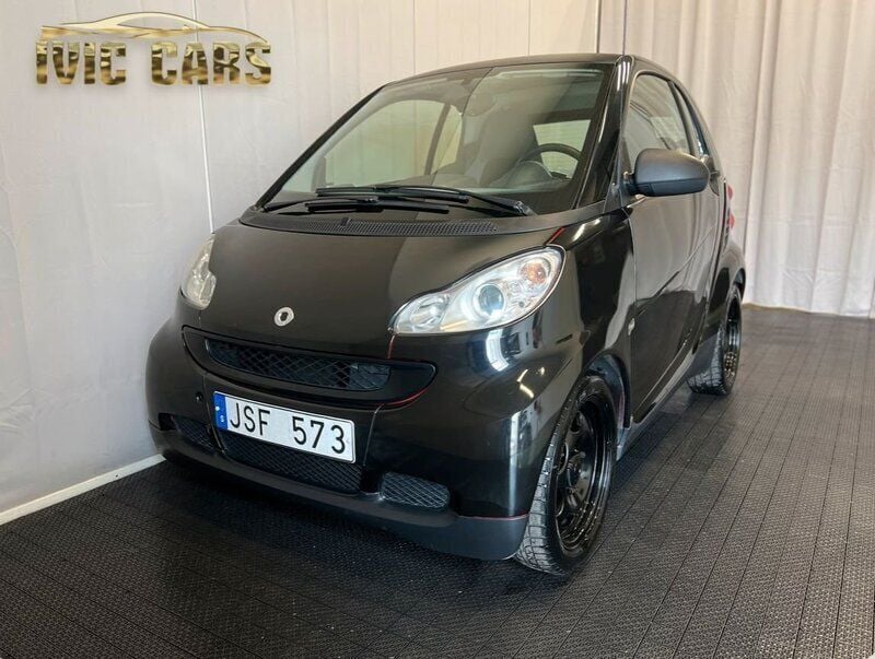 Röd Begagnad 2009 Smart ForTwo Coupé Sportkupé | 32 900 kr (Marknadspris) - Bild 1/4