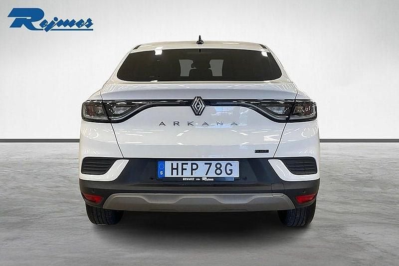 Begagnad Renault Arkana Techno 94 HK (69 kW) 2023 Vit glacier qxb SUV