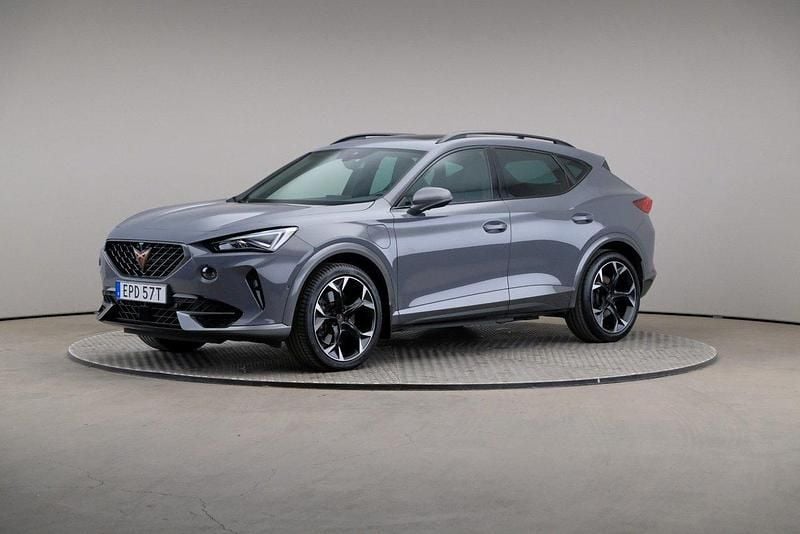 Mörkgrå (graphene grey) Begagnad 2021 Cupra Formentor VZ SUV | 269 000 kr (Marknadspris) - Bild 1/4