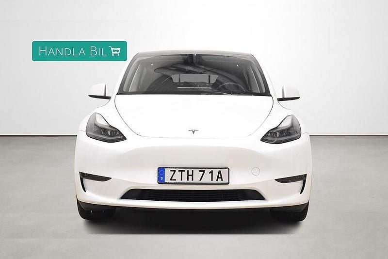 Begagnad Tesla Model Y Long Range AWD 378 kW (514 HK) 2023 Vit SUV