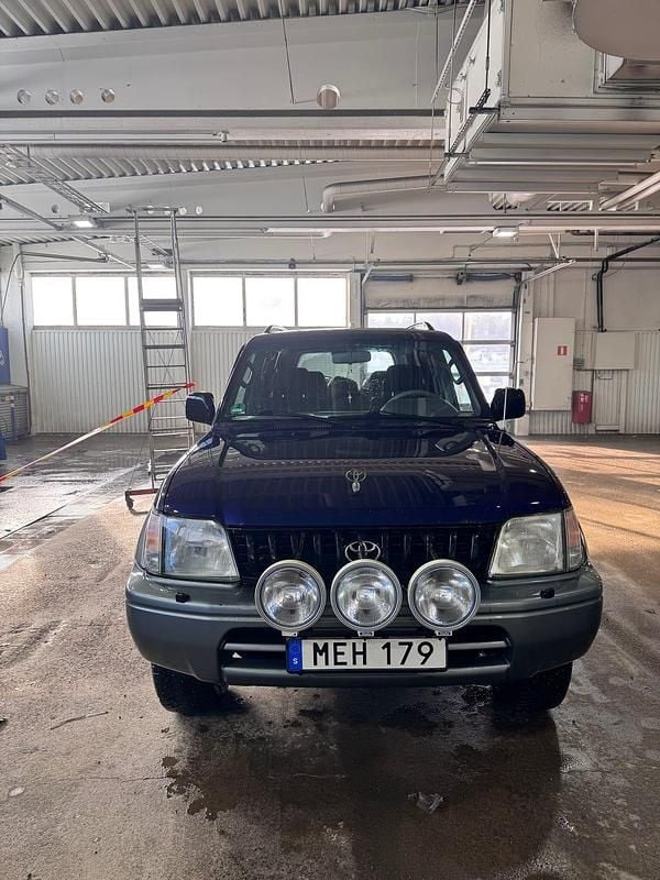 Begagnad Toyota Land Cruiser 178 HK (130 kW) 1999 SUV