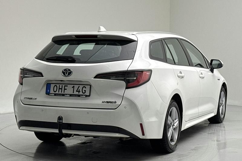 Begagnad Toyota Corolla Active 122 HK (89 kW) 2019 Mörkblå Kombi