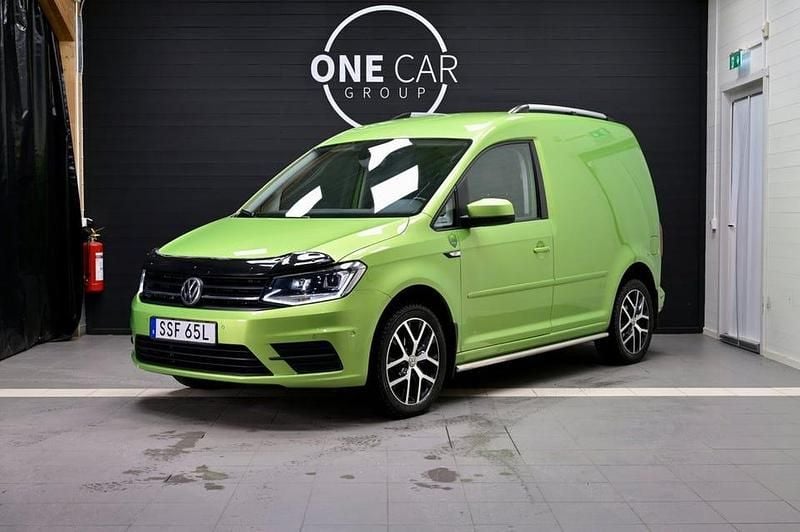 Grön Begagnad 2019 VW Caddy Minibuss | 299 900 kr - Bild 1/4