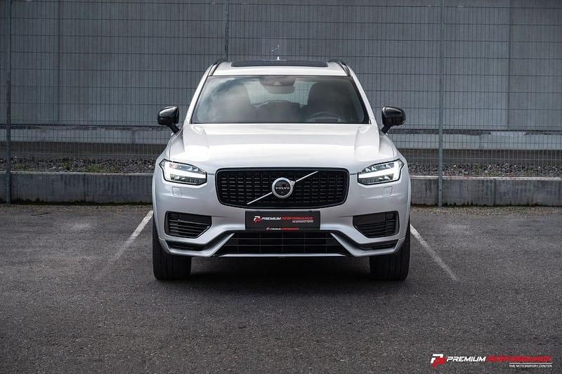 Begagnad Volvo XC90 R-Design 392 HK (288 kW) 2021 Silver SUV