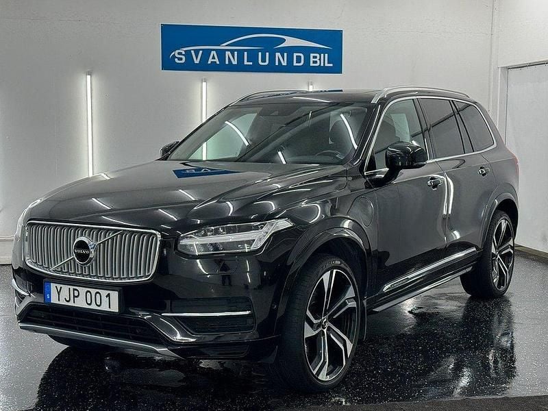 Svart Begagnad 2017 Volvo XC90 Inscription SUV | 299 800 kr (Bra pris) - Bild 1/4