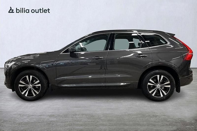 Begagnad Volvo XC60 Momentum 197 HK (144 kW) 2021 Grå SUV