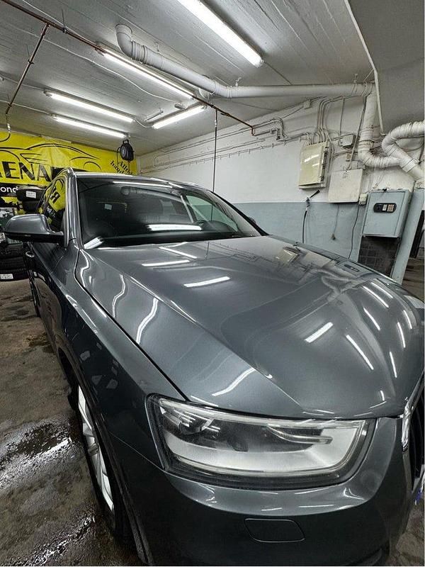 Begagnad Audi Q3 Comfort 177 HK (130 kW) 2012 Gray metallic SUV